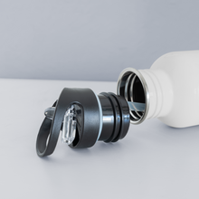 Lade das Bild in den Galerie-Viewer, Trinkflasche - Weiß