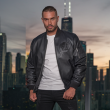 Lade das Bild in den Galerie-Viewer, Kunstleder-Bomberjacke "SG"