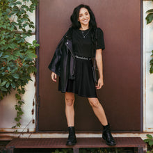 Lade das Bild in den Galerie-Viewer, Product mockup