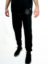 Lade das Bild in den Galerie-Viewer, Jogger