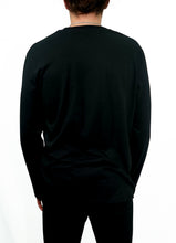 Lade das Bild in den Galerie-Viewer, Long Sleeve Shirt "SG"