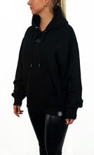 Lade das Bild in den Galerie-Viewer, Hoodie "SchmerzGalerie - small"