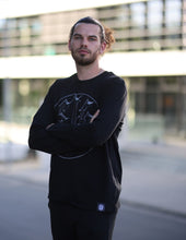 Lade das Bild in den Galerie-Viewer, Long Sleeve Shirt "SG"