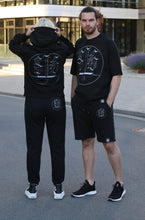 Lade das Bild in den Galerie-Viewer, Hoodie "SchmerzGalerie"